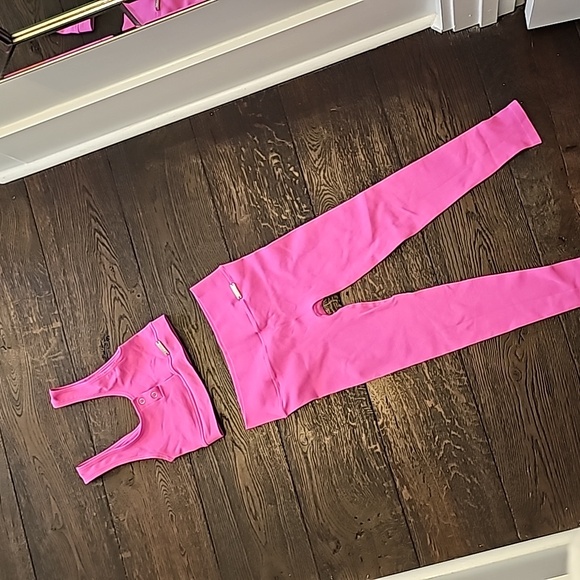 Bombshell Sportswear Other - Bombshell ribbed set NWOT